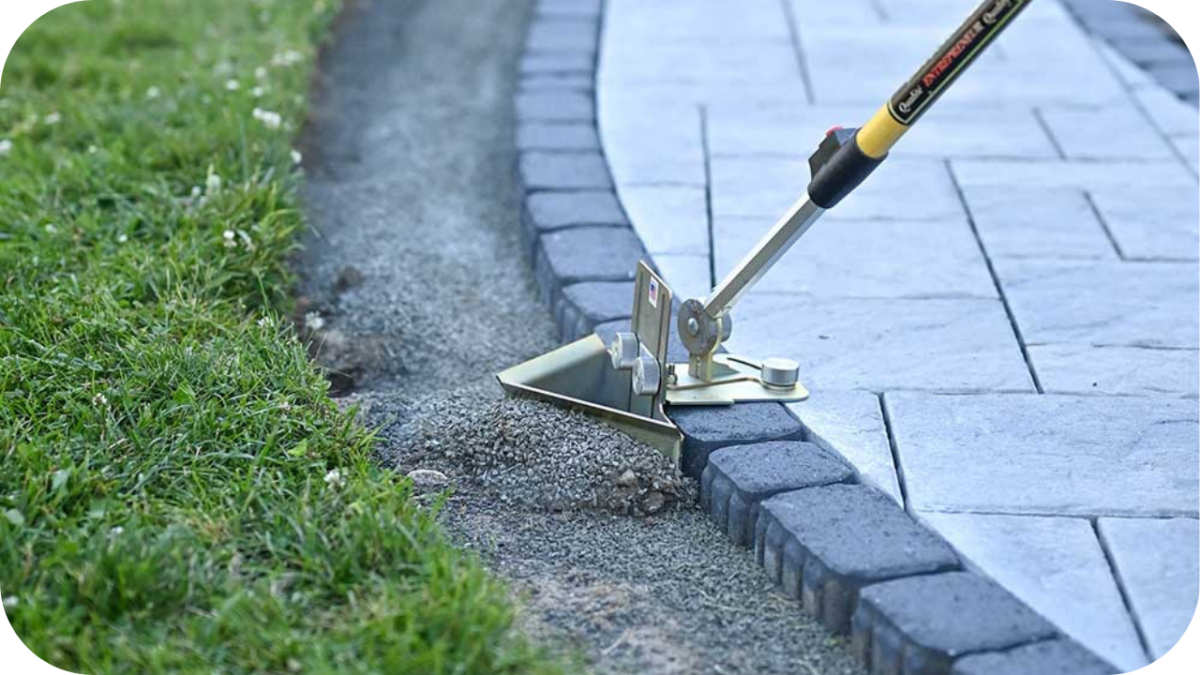 When to Install a Concrete Curb for Pavers